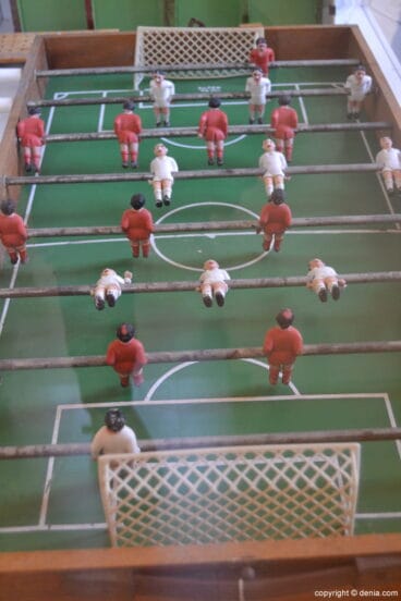 Juego de futbolín