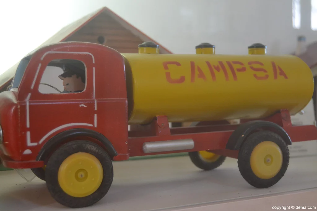 Camión cisterna Campsa