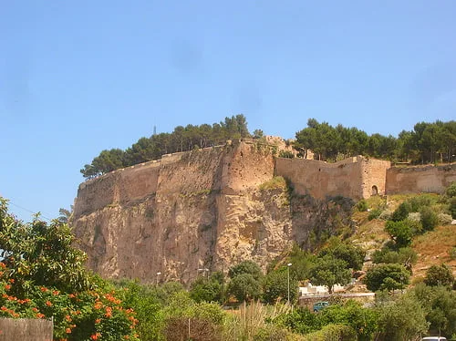 Castillo 8