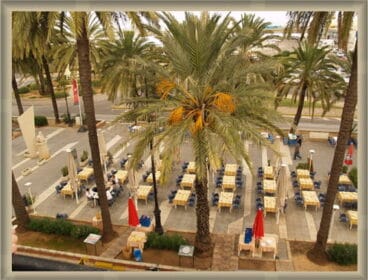 Hostal L’Anfora Dénia – Explanada Cervantes Dénia