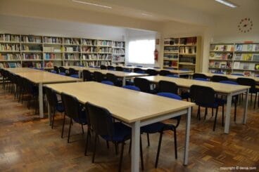 Sala principal de la Biblioteca Municipal de Dénia
