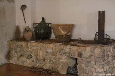 Utensilios para la elaboración de la uva pasa