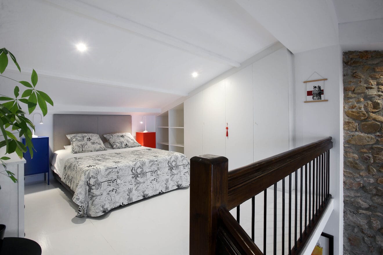 Dormitorio principal del loft del Art Boutique Hotel Chamarel