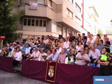 Tribuna de autoridades