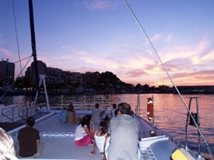 catamaran chill out catamaran chill out