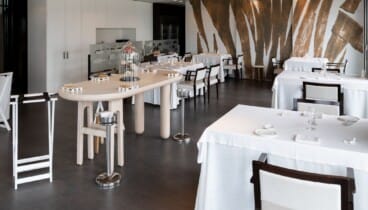 Oyster Bar, ideal para comenzar con ostras y una copa de champagne