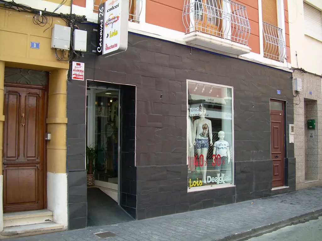 Canovas 26
