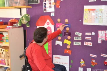 Encargado del día en una clase del colegio Raquel Payà