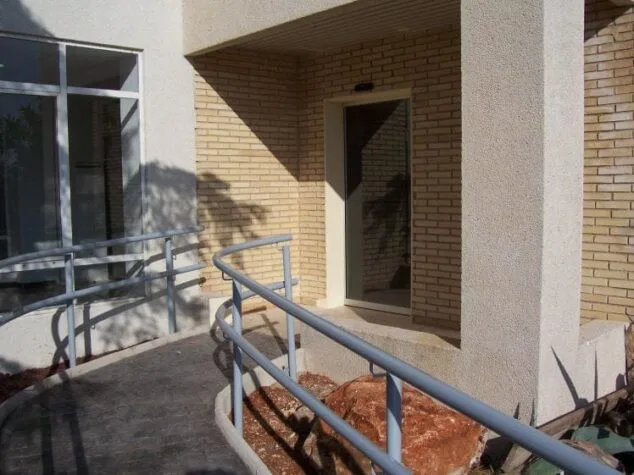 Entrada al Hospital de La Pedrera