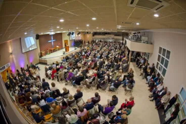 Interior del templo de la Iglesia Evangélica