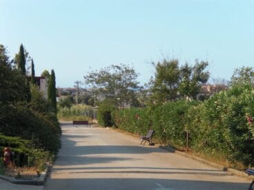 Paseo Hospital la Pedrera