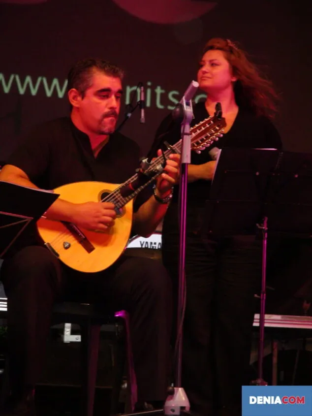 La Rondalla Daniya presentó su CD en el II Aplec de Rondalles de Dénia 14 Rondalla Daniya 03