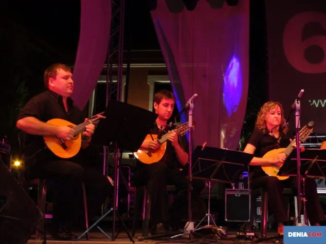 La Rondalla Daniya presentó su CD en el II Aplec de Rondalles de Dénia 1 Rondalla Daniya 04