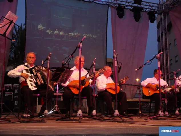 La Rondalla Daniya presentó su CD en el II Aplec de Rondalles de Dénia 25 Rondalla Vent Pols i Pua 04