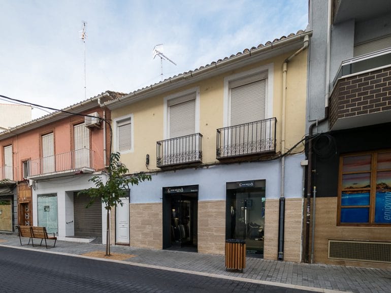 Exterior Camarena Moda Home