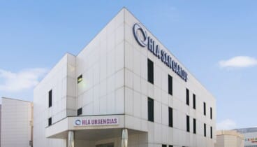 Fassade des HLA San Carlos in Denia