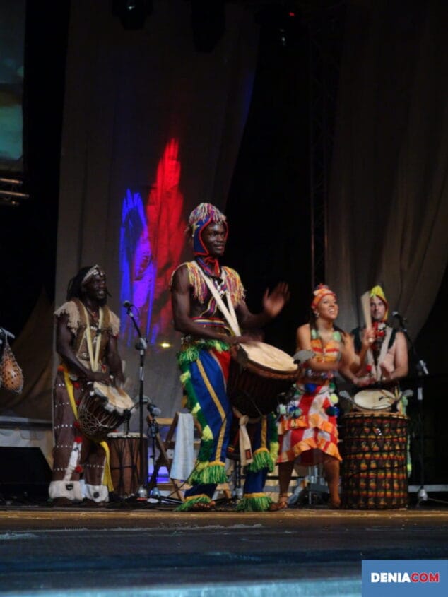 Un público entregadísimo disfrutó con Kirama Kergui 3 Kirama Kergui 03