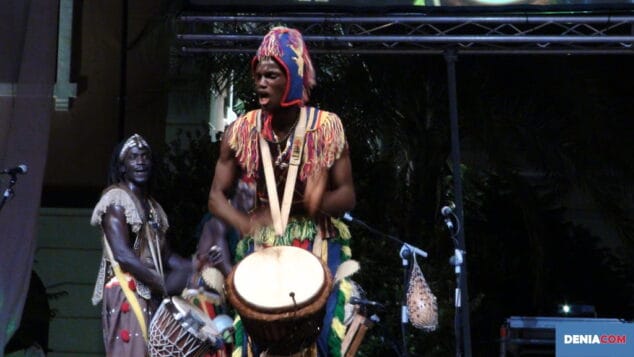 Un público entregadísimo disfrutó con Kirama Kergui 4 Kirama Kergui 04