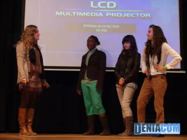 Clausura saturdays in English 13