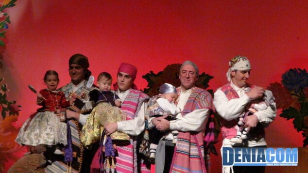 Presentacion Campaments 18