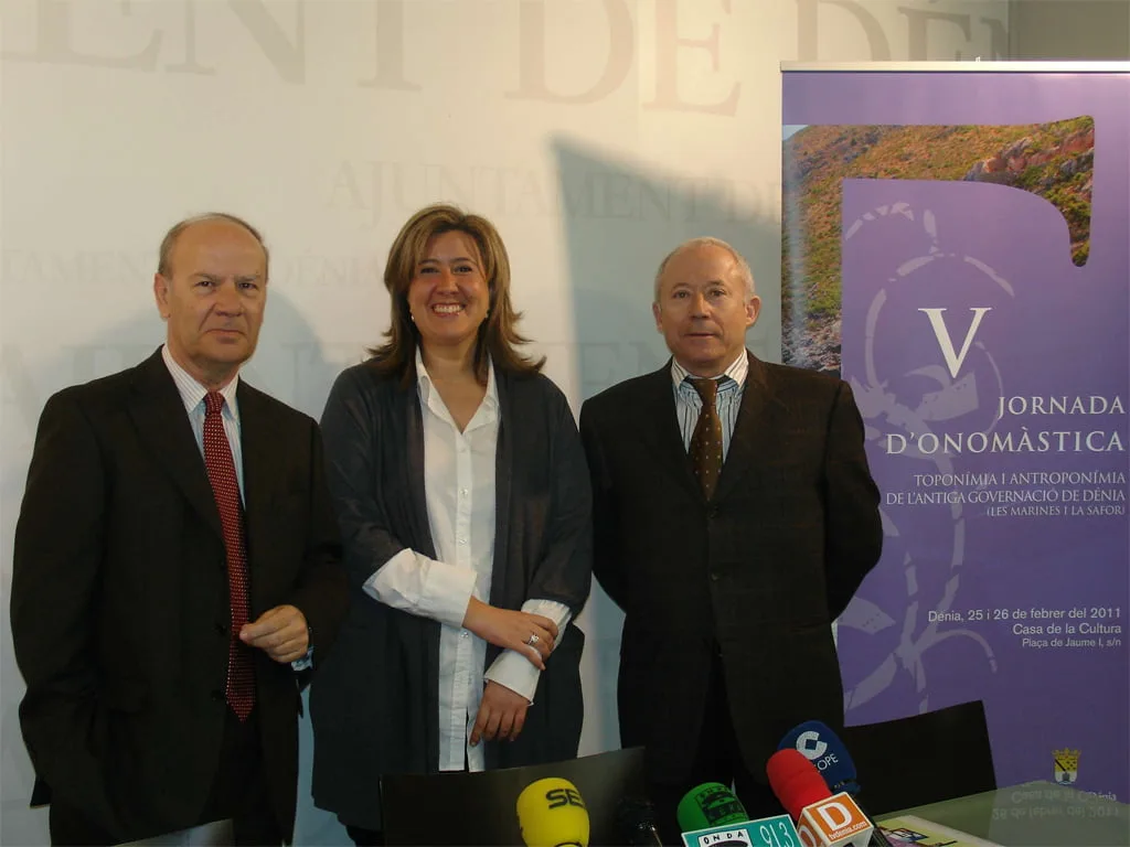 Jornadas de Onomastica y Toponimia Jornadas de Onomastica y Toponimia