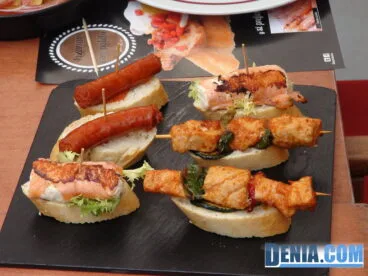 Lizarrán Dénia, montaditos calientes