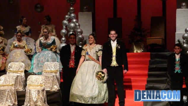 La Falla Diana transforma el Centro Social en el Teatro Kodak de Los Ángeles 23 Presentacion Diana 22