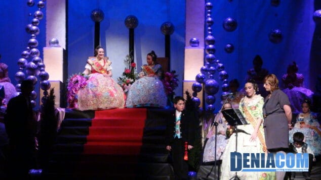 La Falla Diana transforma el Centro Social en el Teatro Kodak de Los Ángeles 38 Presentacion Diana 37
