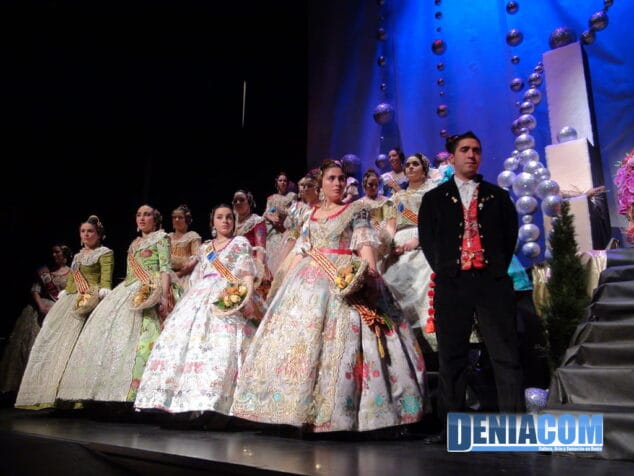 La Falla Diana transforma el Centro Social en el Teatro Kodak de Los Ángeles 46 Presentacion Diana 45