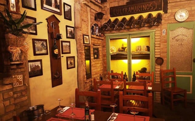 Imagen: Interior de La Sidrería en Dénia