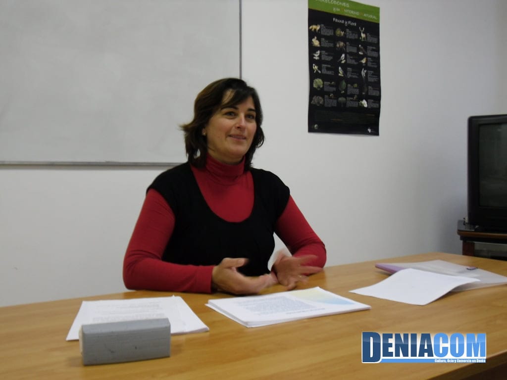 Charla mujer medios de comunicacion