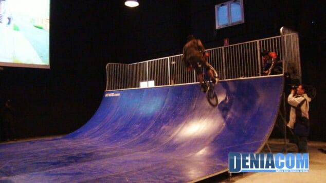 Inauguracion Llunatics 00