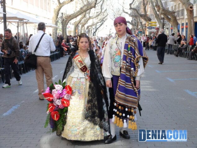 Con la ofrenda florecieron las emociones falleras 12 Ofrenda 11