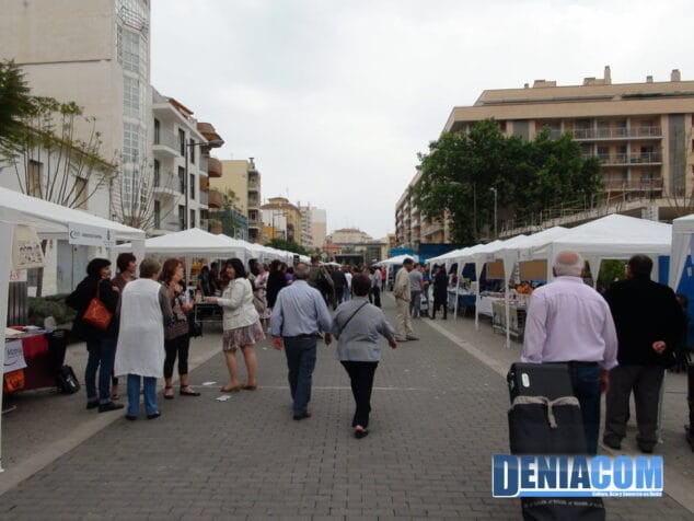 Más de setenta asociaciones se dan cita en la Feria de Asociaciones de Dénia 7 Feria de las Asociaciones 06