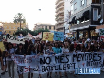 Manifestacion IES 02