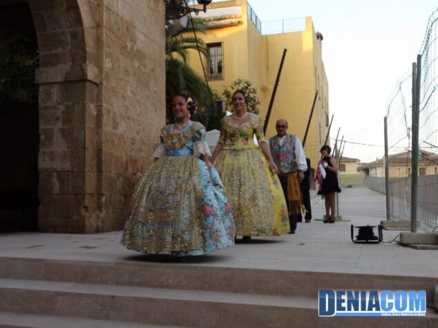 Las nuevas Falleras Mayores de Dénia fueron recibidas en el Ayuntamiento 6 Recepcion FFMM 05