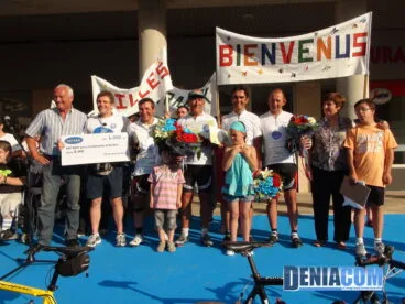 Recepción a los ciclistas de Cholet 00