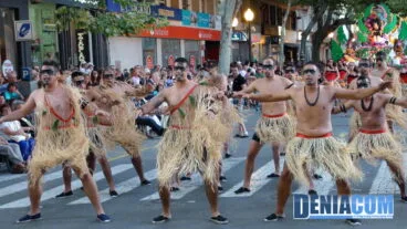 27 Carrozas de Dénia 2011 – Comparsa de Camp Roig