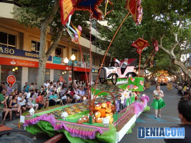 30 Carrozas de Dénia 2011 Carroza Infantil de Les Roques