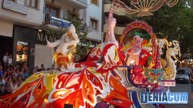 32 Carrozas de Dénia 2011 Carroza de Les Roques
