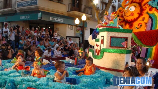 35 Carrozas de Dénia 2011 Carroza infantil de Saladar