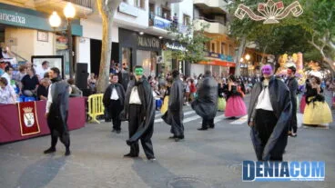 44 Carrozas de Dénia 2011 – Comparsa de Baix la Mar