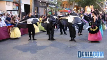 45 Carrozas de Dénia 2011 – Comparsa de Baix la Mar