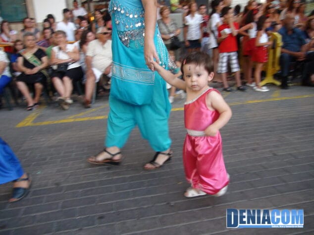 51 Carrozas de Dénia 2011 Comparsa del Oeste