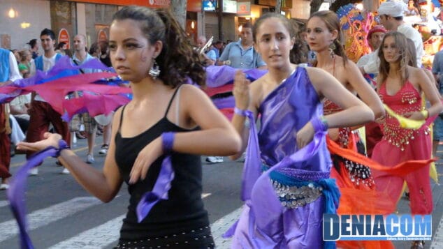 53 Carrozas de Dénia 2011 Comparsa del Oeste