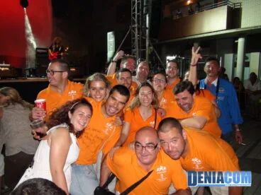 Comisión de fiestas 2011 en la Noche del pop Español