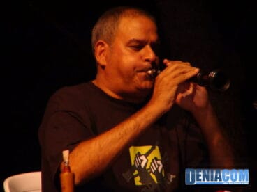 Dolçainer de Miquel Gil