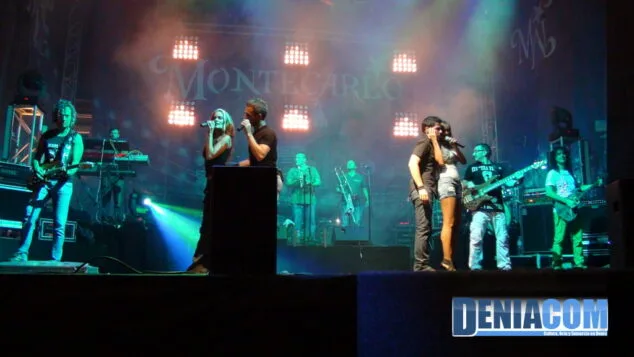 Miembros de la Orquesta Montecarlo en Dénia