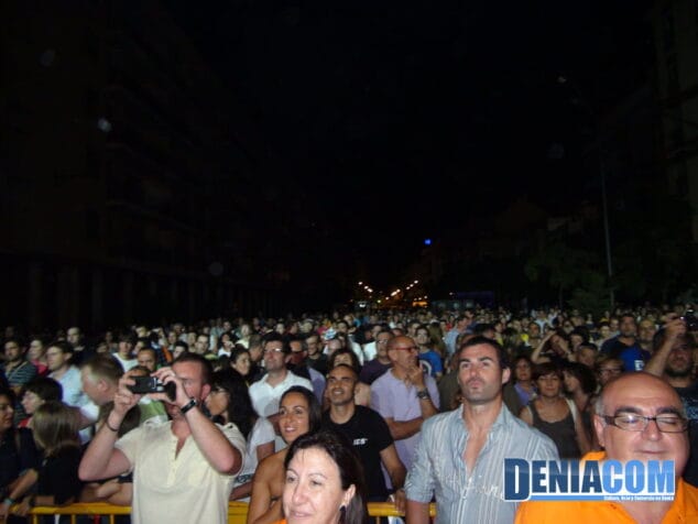 Público asistente a la Noche del pop Español