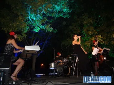 Boleros en Femení en Dénia